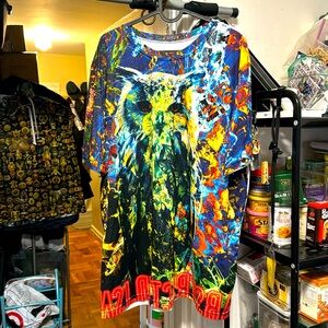 Abstrakjsnc designs summer tshirt XL